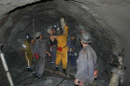 长汀工程爆破中的危险因素分析以及应对工程爆破危险的措施